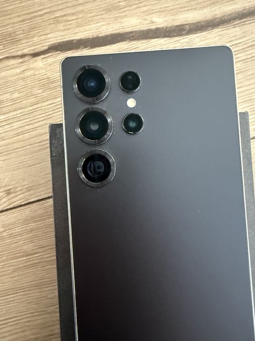 Samsung s25 ultra 256gb stan bardzo dobry bez rat dowod zakupu