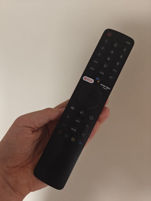 Xiaomi Mi LED TV P1 32" 

L32M6-6AEU)