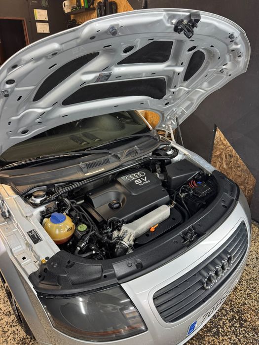 Audi TT MK1 Roadster 1.8T 180cv / Ano 2000