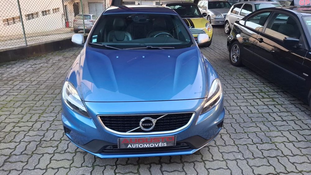 Volvo V40 2.0 D2 R-Design