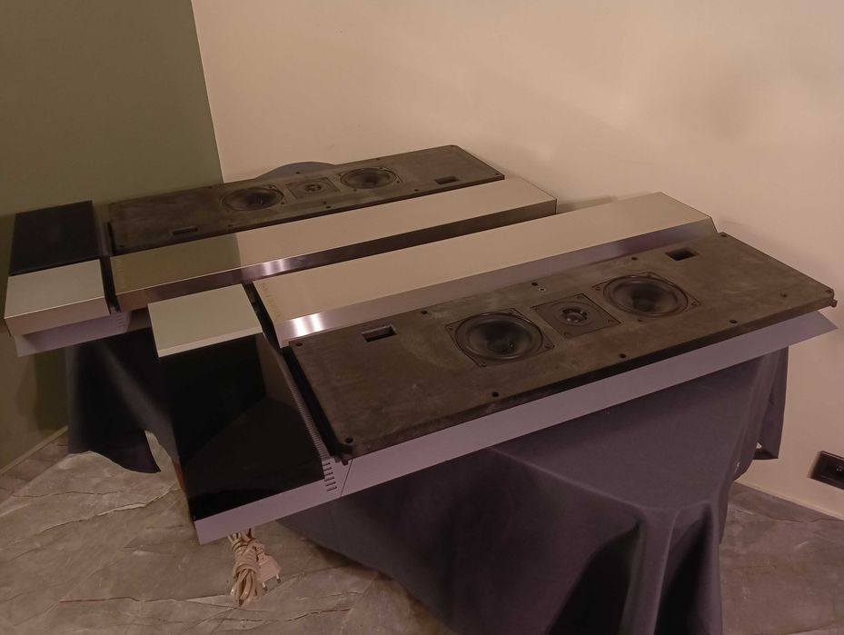 Kolumny ścienne Bang & Olufsen Beolab 5000