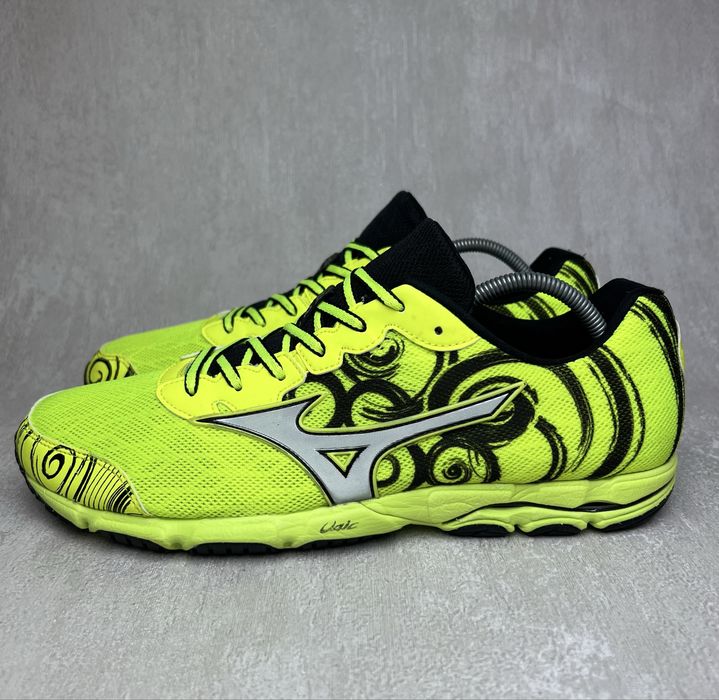 Кросівки Mizuno Wave Hitogami 2