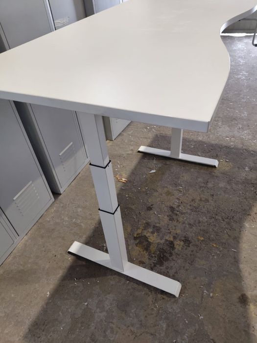 Biurko biurowe 150x80 regulowana wysokość max116-używane meble biurowe