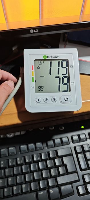 Medidor de Tensão Arterial Dr. Senst BP118A – Automático, com voz