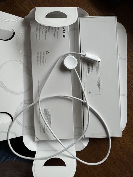 Apple Watch Series 11 42mm Jet Black