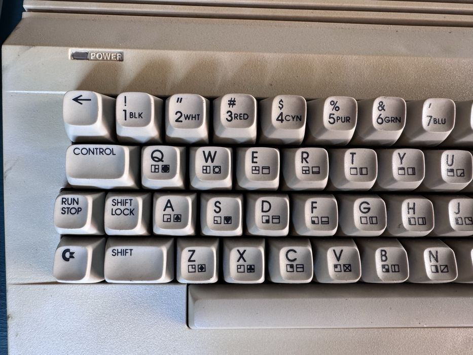 Commodore 64 sprawne super stan
