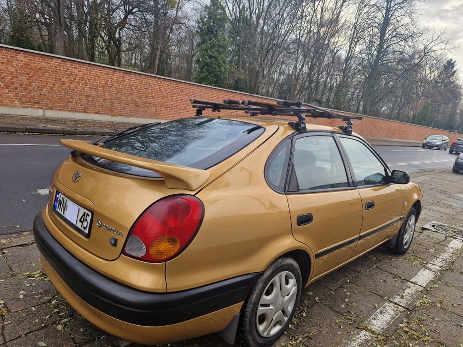 Toyota corolla 2001