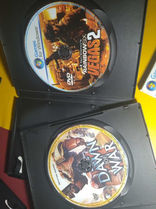 Диски з іграми для ПК DVD Starcraft 2, Call of Duty, DoW 2, Rainbow Six