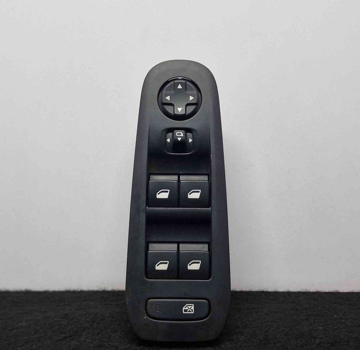 Comando / Botão / Interruptor Vidros Frente Esquerdo 96788264ZD-05 - PEUGEOT 308 II
