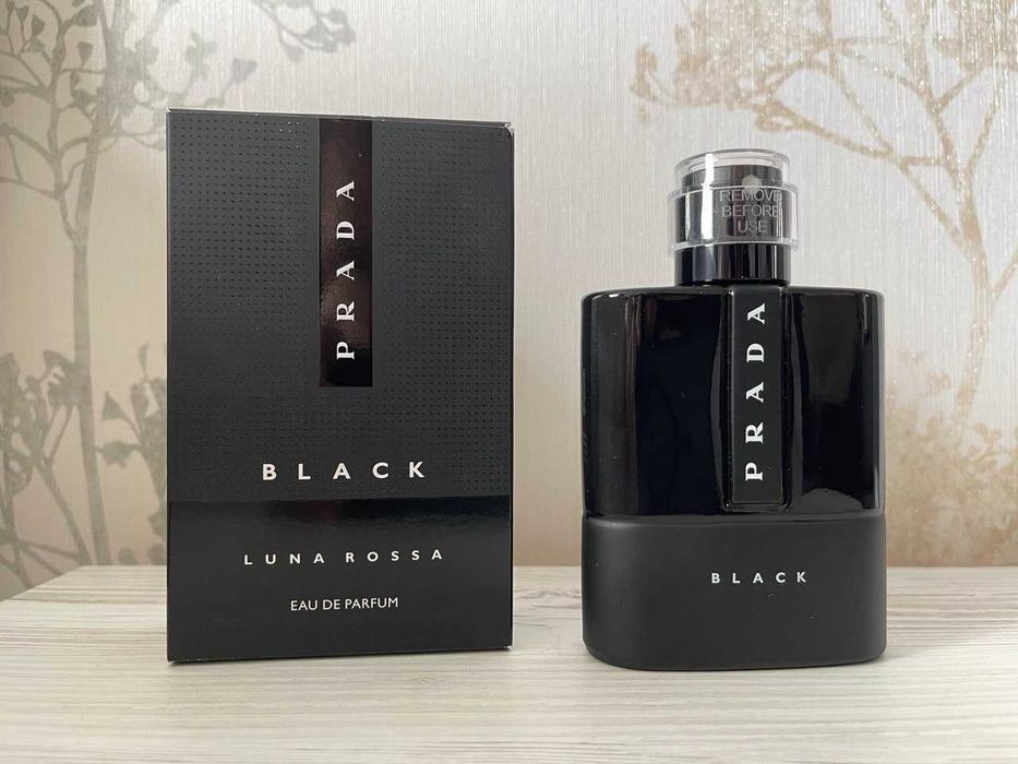 Prada Luna Rossa Black