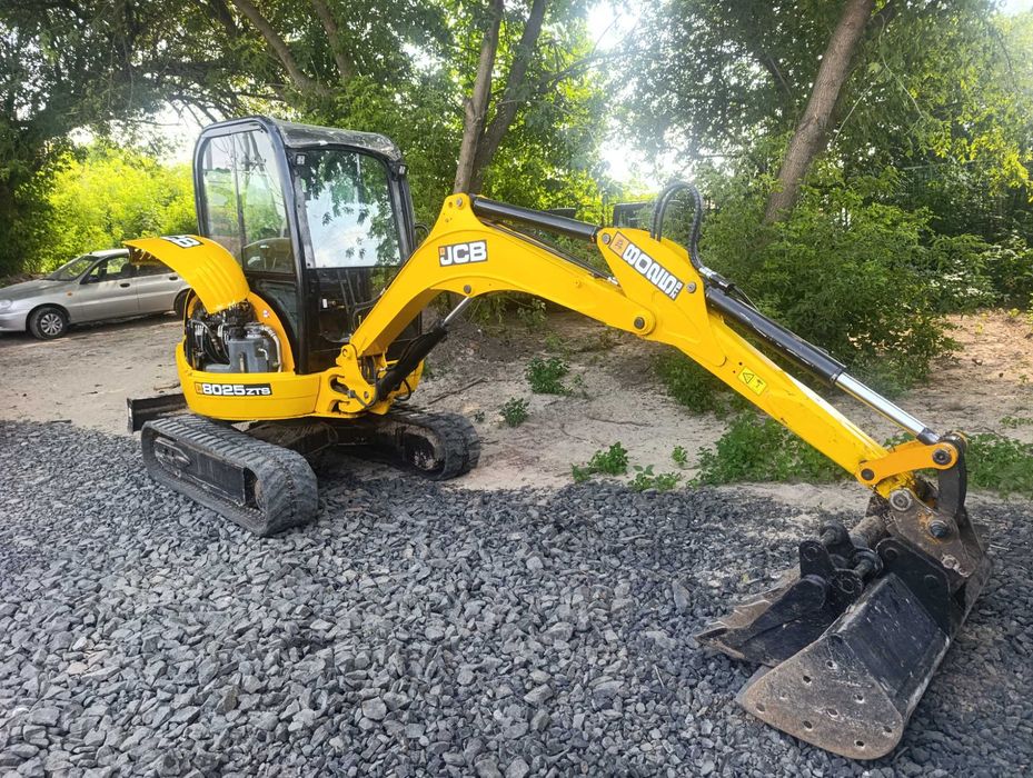 Продам міні екскаватор JCB 8025 2007 року