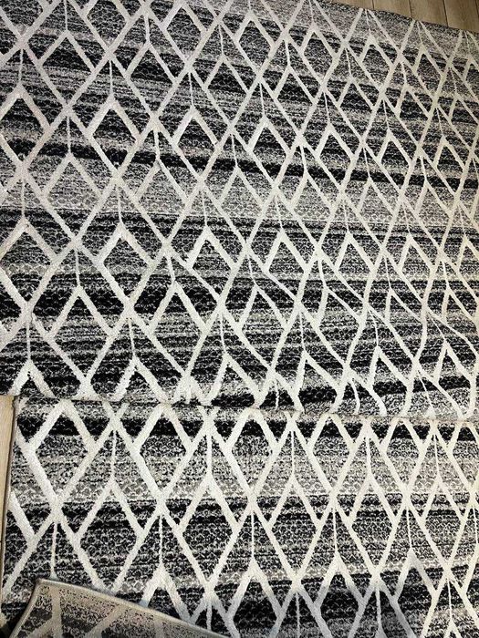 Килим на підлогу  2х3,03