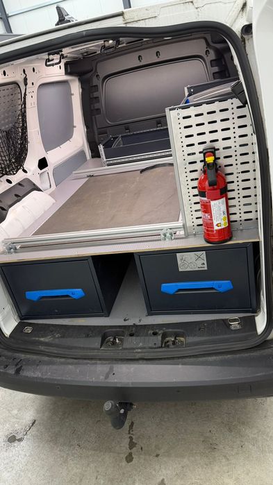 Szuflady dolne podłogowe do busa auta regał samochodowy serwisowy