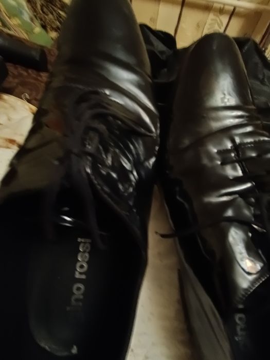 Натуральный лак туфли 44-45  размер