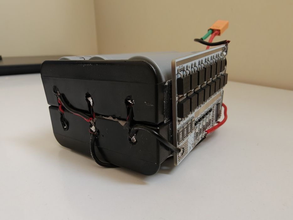 Li-ion 3S2P 21700 збірка 10Ah