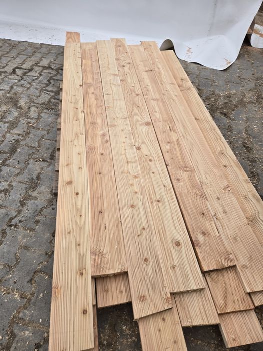 Deska tarasowa modrzewiowa 28mm x 150mm drugi gatunek