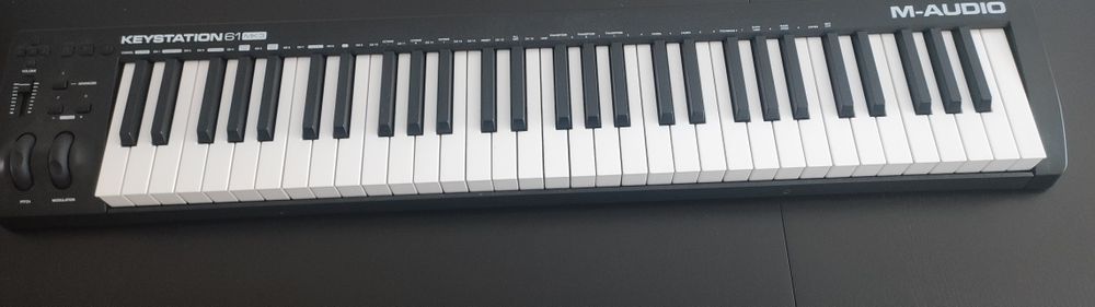 Teclado virtual M-Audio 61 MK3
