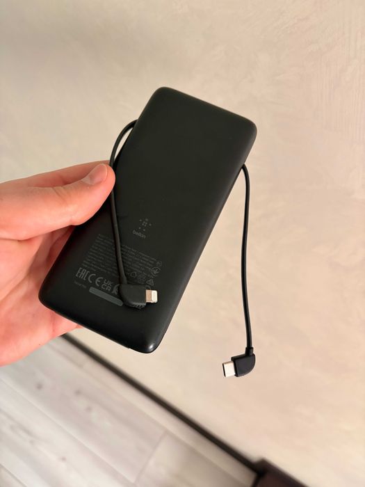 Павербанк Belkin 10000mAh 23W USB-C + Lightning