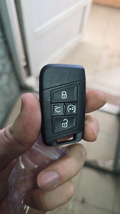 Брелок Volkswagen продам