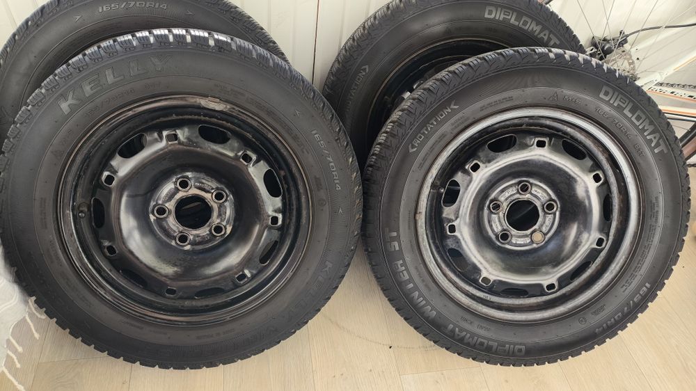 Диски і колеса 165/70/R14 VW Polo