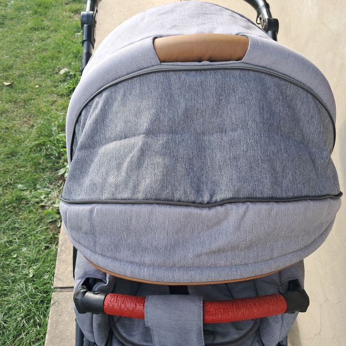 Коляска  дитяча.