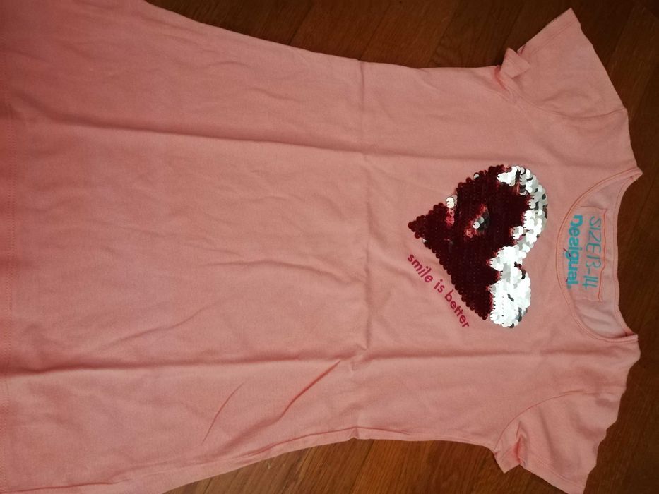 T-shirts menina 12-14 anos - €2 cada