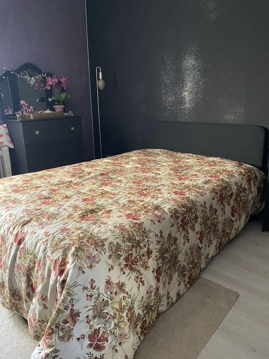 Cama casal Ikea