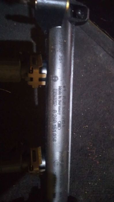 Injector Volkswagen Polo (6N1)