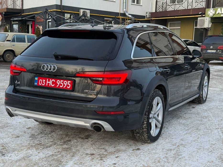 Audi a4 allroad 2018 рік