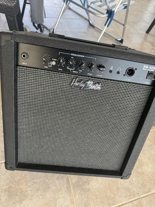 Harley Benton HB-40B – Amplificador de Baixo 40W (Como Novo)