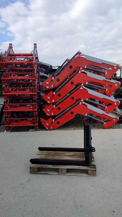 Paleciak na tył do ciągnika TUZ