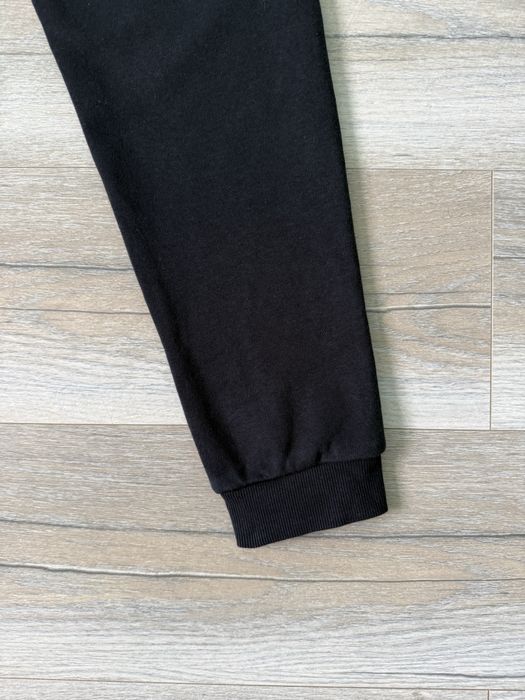 спортивні штани джогери трикотажні  утеплені для хлопчика 10-11 років