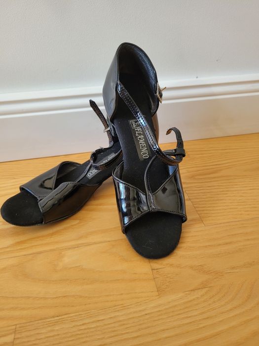 Buty do tańca dla dziewczynki 33