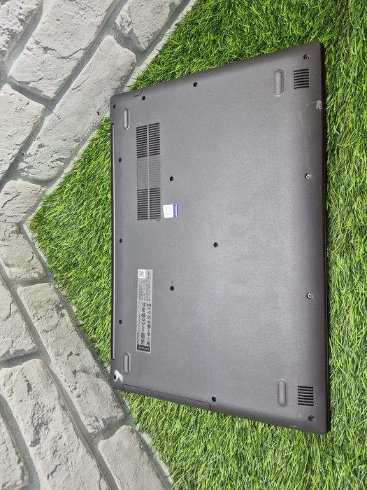 Магазин: Lenovo 330-17/ Pentium 4415u / 4ГБ DDR4 / 1000ГБ HDD / Intel HD 610 / 17.3 Full HD / Ноутбук.