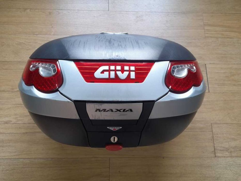 TOP CASE GIVI MONOKEY SYSTEM MAXIA 3 55 LITROS