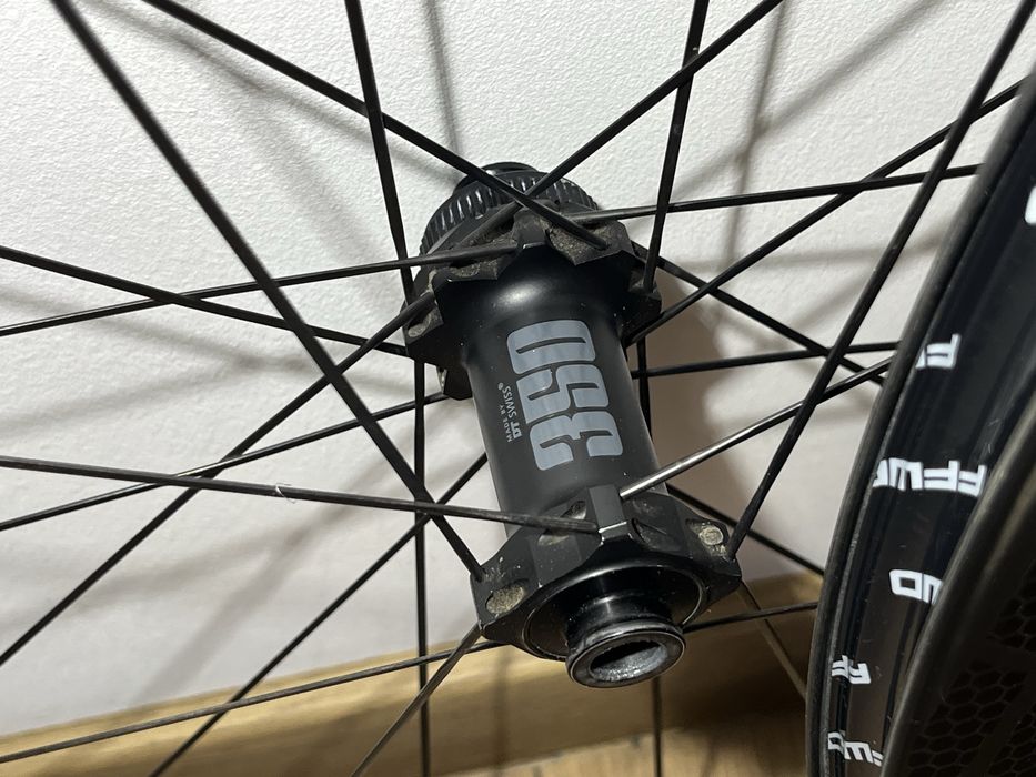 Koła rowerowe  karbonowe FFWD RYOT 44