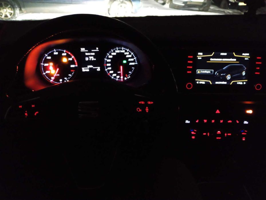 Seat Leon 3 III 2015г F5 1.4 tsi AT DSG white белый