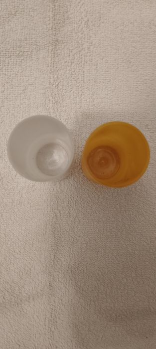 2 copos de shot celebrativos