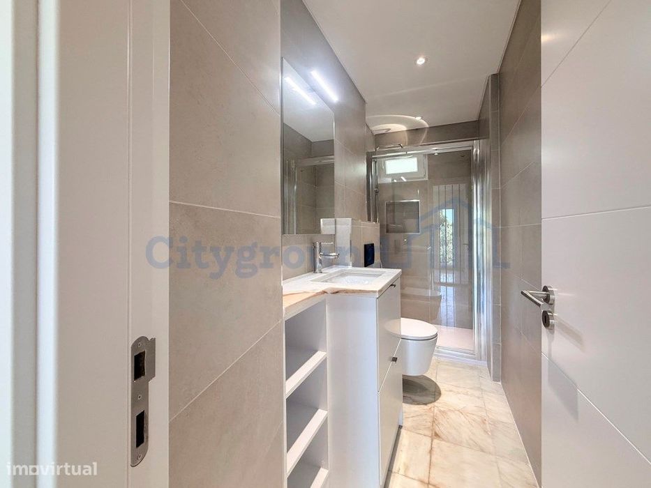 T2 totalmente remodelado e a estrear, com varanda | Olivais, Lisboa