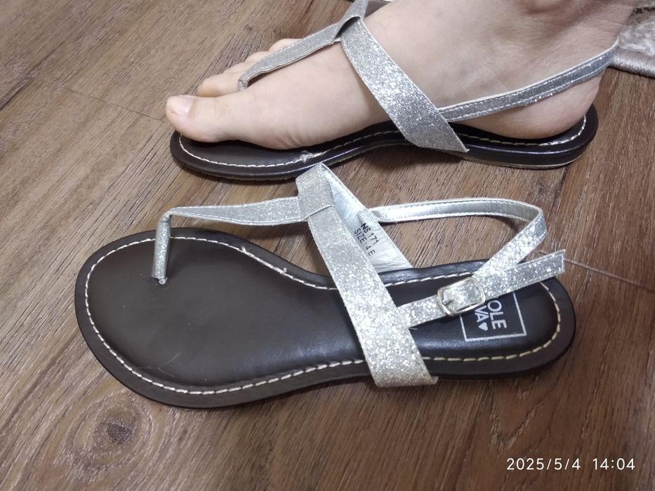 Босоніжки взуття