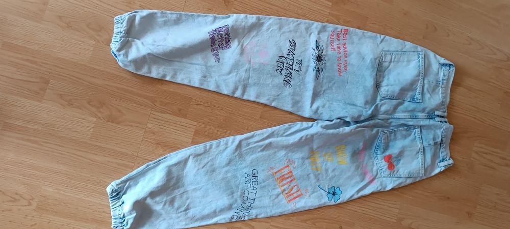 Spodnie jeansy Bershka