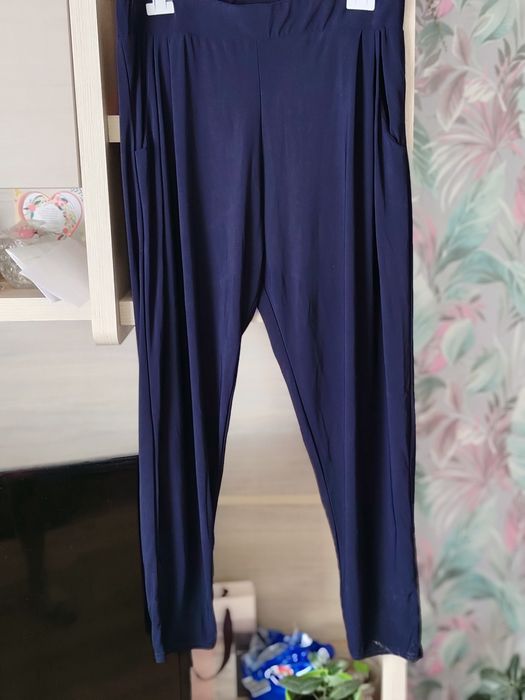 Spodnie typu dres..