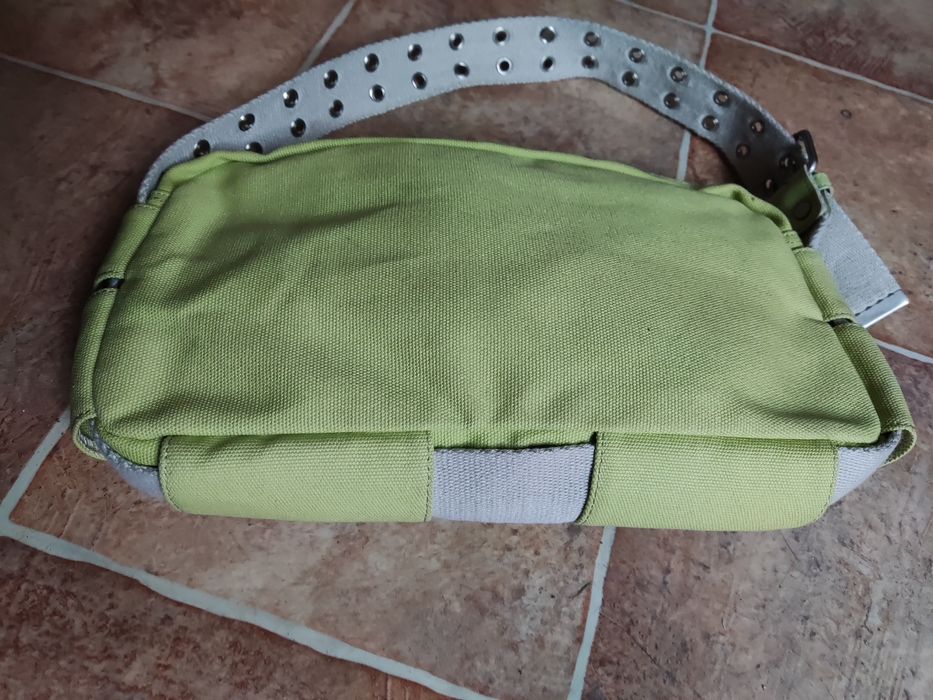 Bawełniana groszkowa torebka Reebok