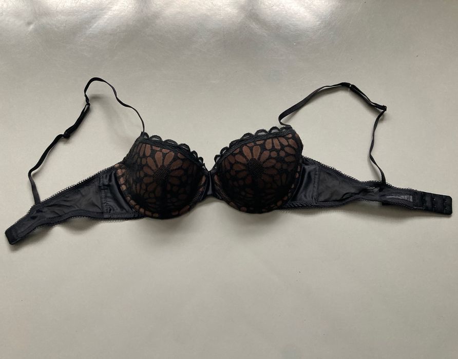 Biustonosz Koronkowy Elle Macpherson Intimates r. 12B z fiszbinami