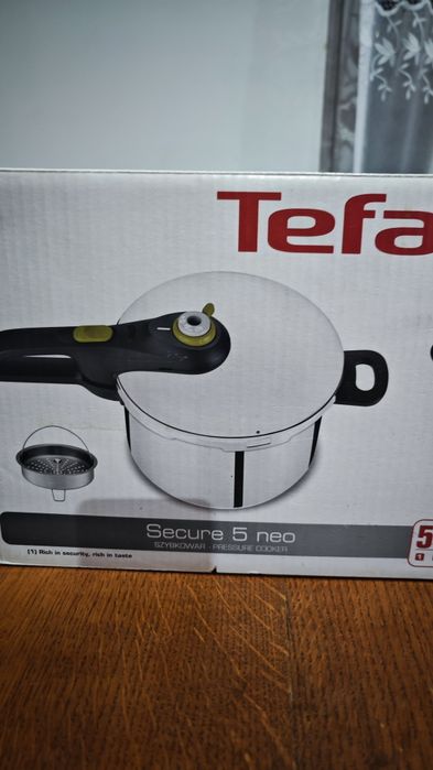 Szybkowar 6L TEFAL w oryginalnym opakowaniu