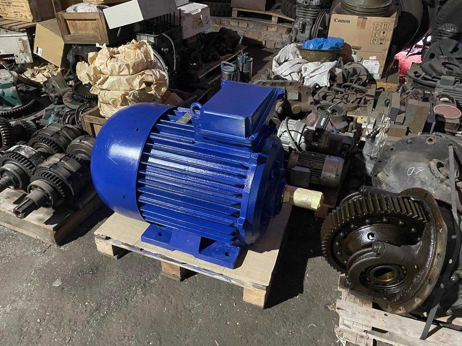 Продам Электродвиг. Ахронный 75Квт 5AM250S4y2
