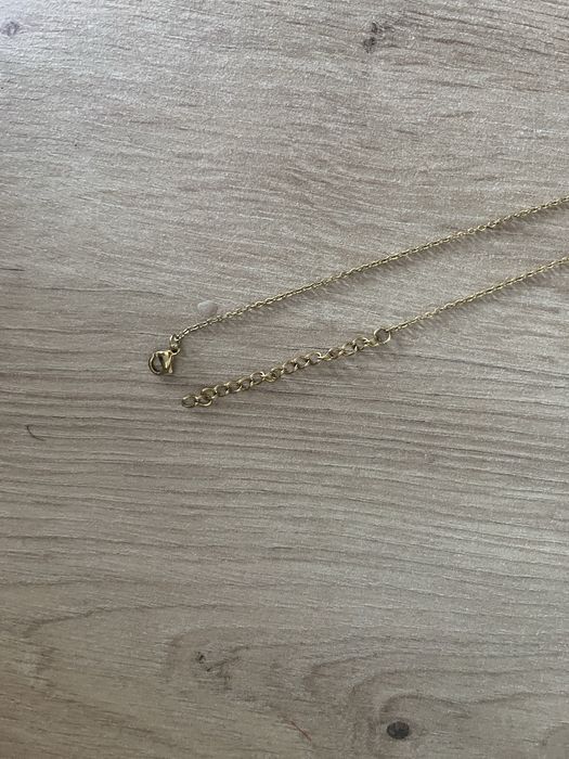 Naszyjnik z wisorkiem Apart