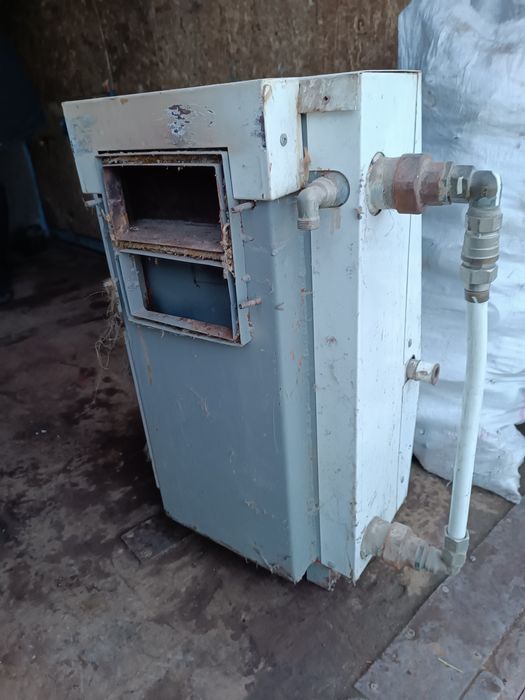 Газовий котел димохідний  10 кв