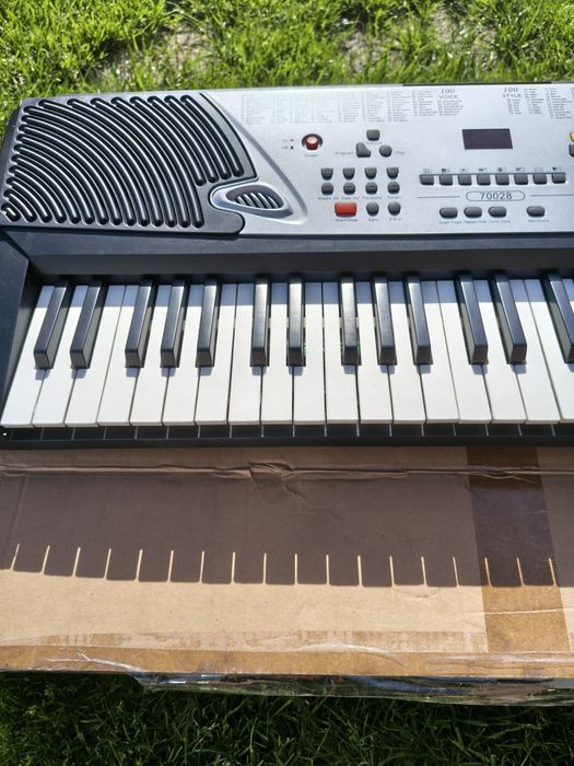 Sprzedam keyboard