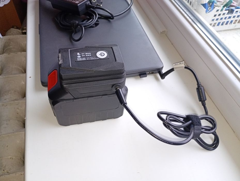 Адаптер для зарядки ноутбука телефона Макита Стромо Прокрафт